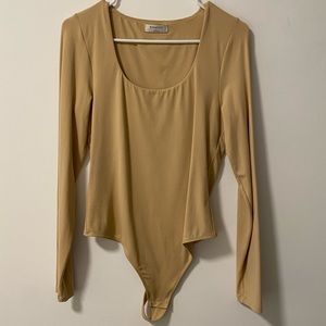 Aritzia Babaton Contour bodysuit